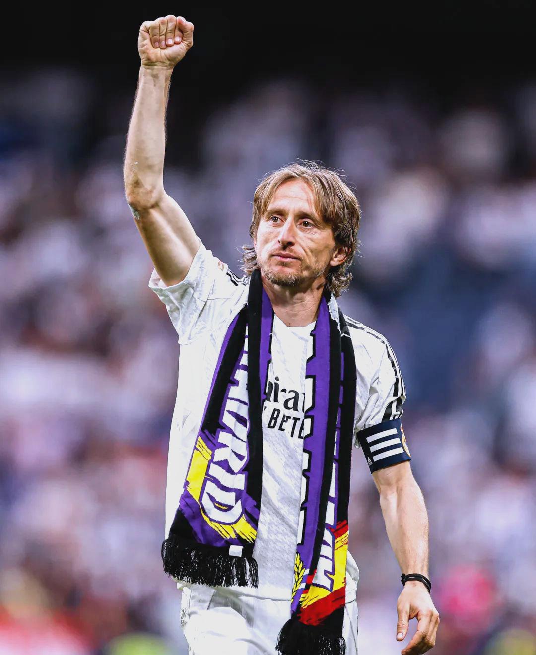 全英羽球超级1000赛｜ 对伍家朗豪取5连胜 骆建佑晋8强挑战石宇奇