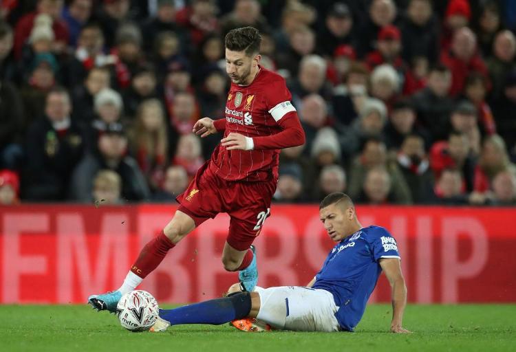 詹姆斯狂言惹争议，放狠话回击老一代球星，首谈与乔丹科比的关系