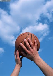 记者：吕迪格手术前每天吃止痛药，缺乏季前备战使其伤势加重