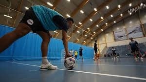 英超：曼城1-0阿森纳，哈兰德制胜球助蓝月亮登顶