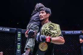 带领国米三战全胜，齐沃当选意甲12月最佳教练